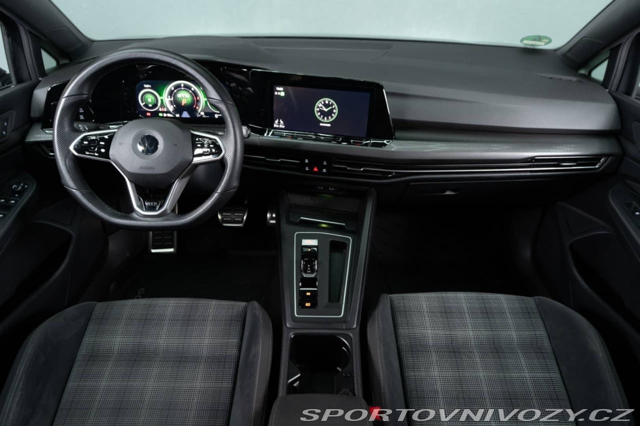 2021 Volkswagen GOLF - 11