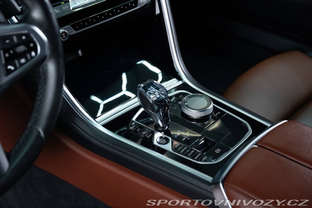 2020 BMW 8-SERIES - 6