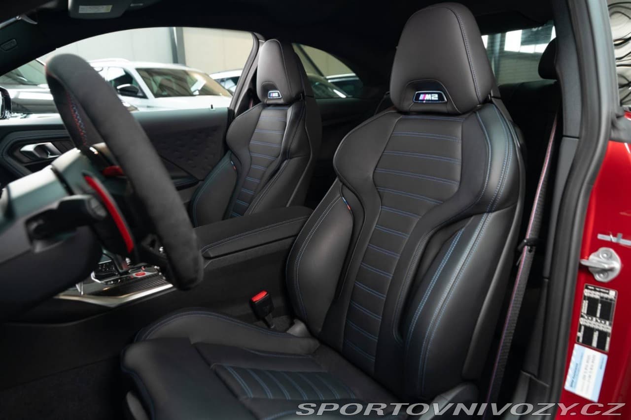 2025 BMW M2 - 11