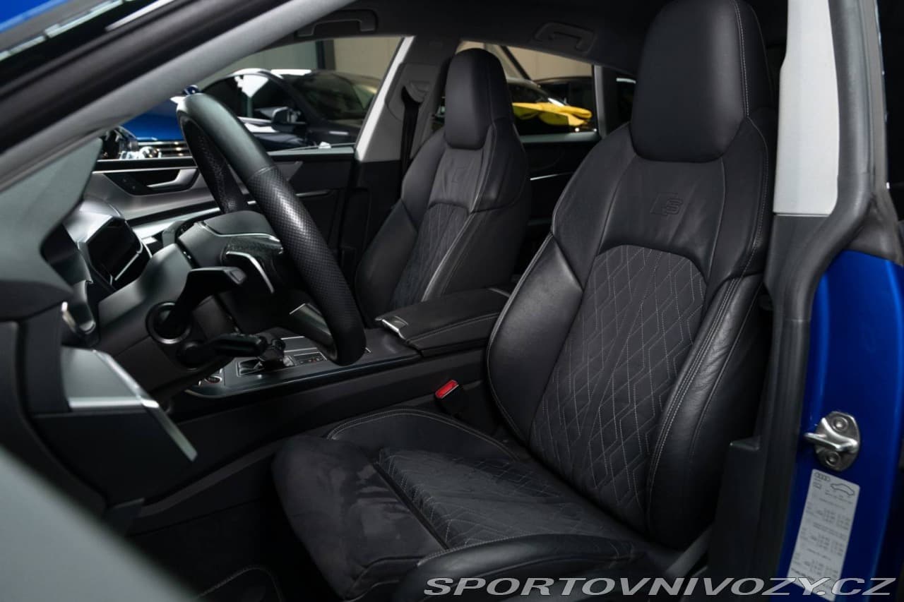 2022 Audi S7 - 12