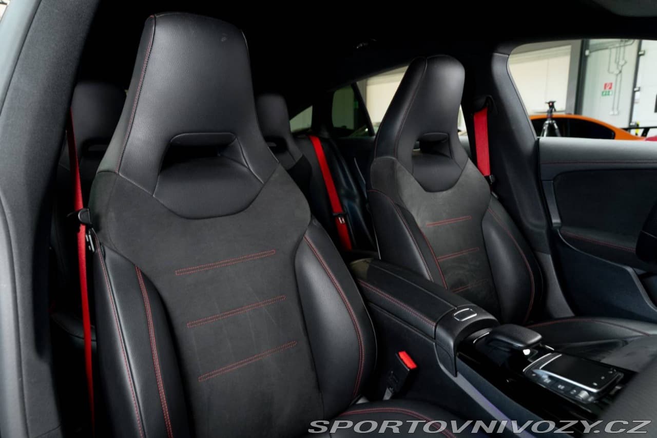2021 Mercedes-Benz CLA - 12