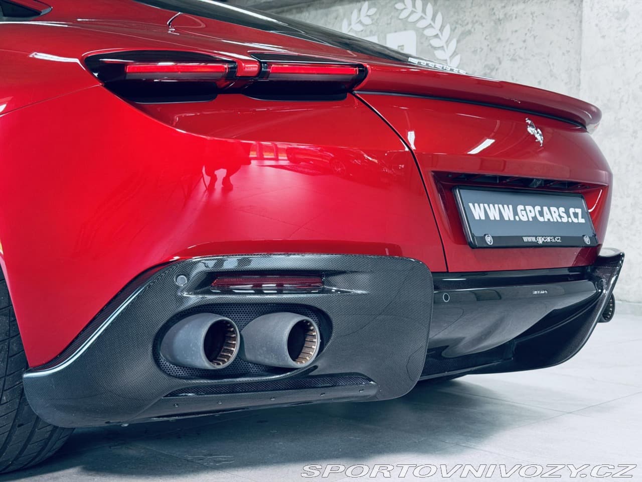 2021 Ferrari ROMA - 11