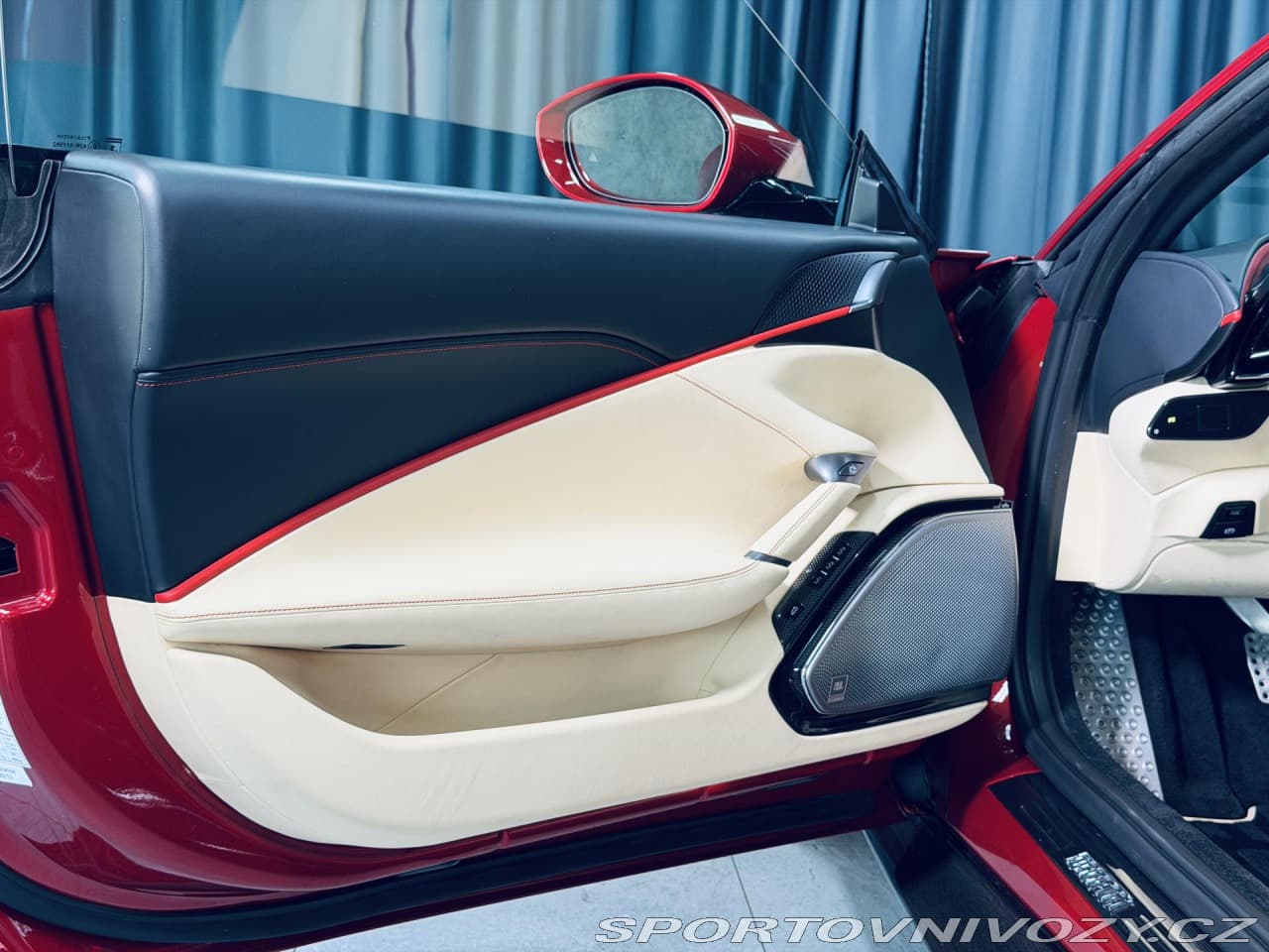2021 Ferrari ROMA - 14