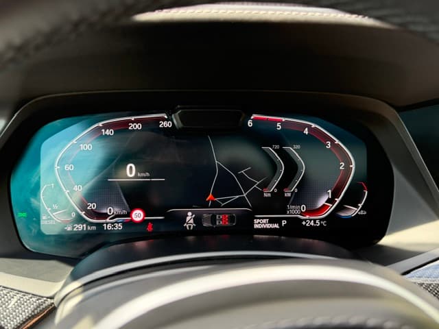 2021 BMW X6 - 11