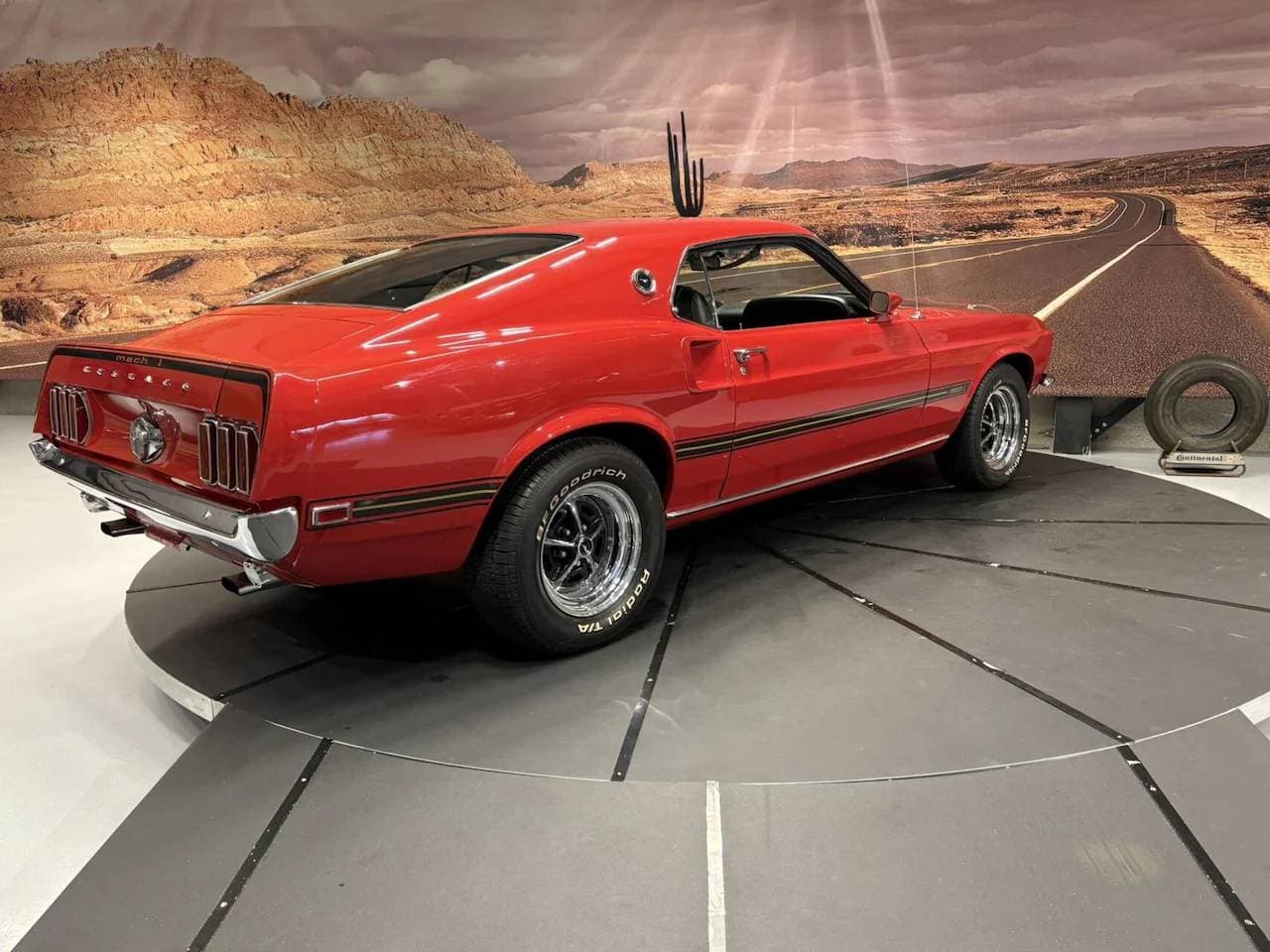 1969 Ford MUSTANG - 10