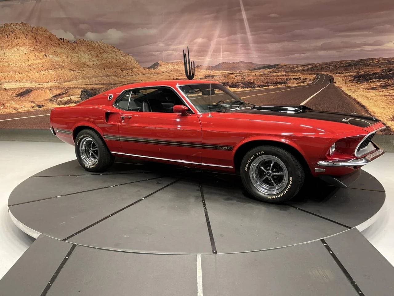 1969 Ford MUSTANG - 5