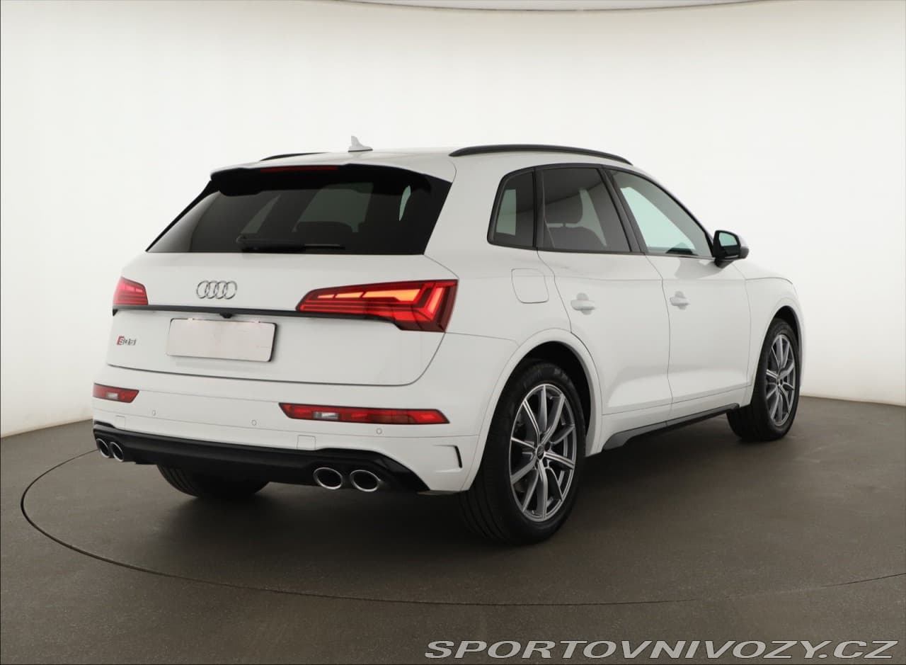 2022 Audi SQ5 - 5