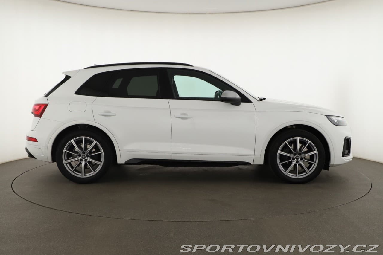 2022 Audi SQ5 - 6