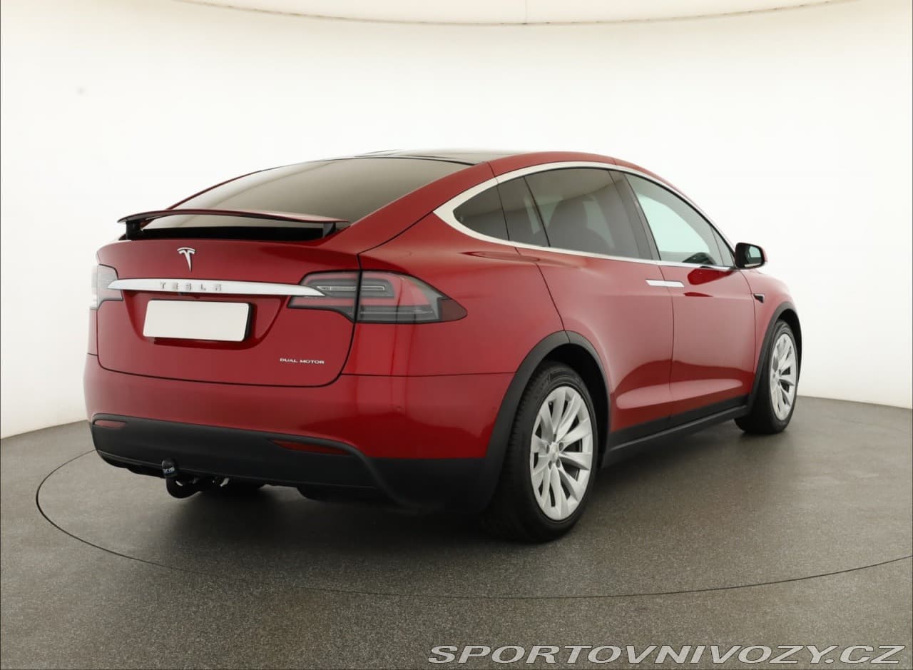 2020 Tesla MODEL X - 5