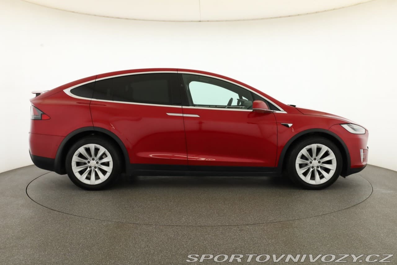 2020 Tesla MODEL X - 6