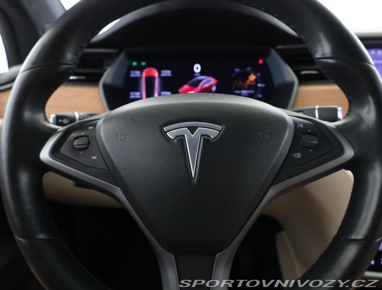 2020 Tesla MODEL X - 8