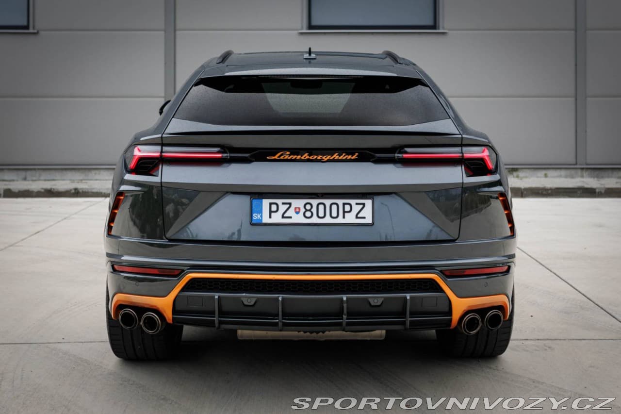 2020 Lamborghini URUS - 6
