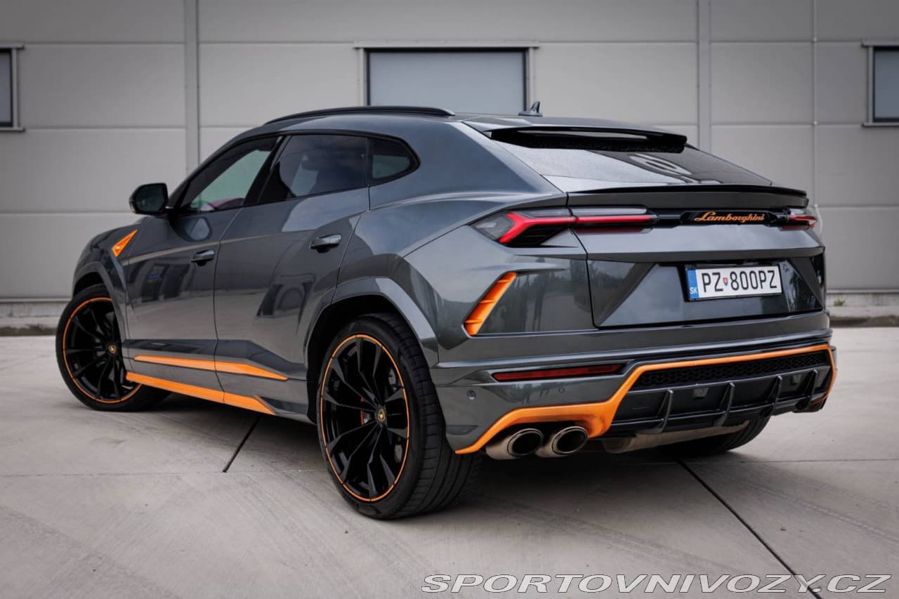 2020 Lamborghini URUS - 7