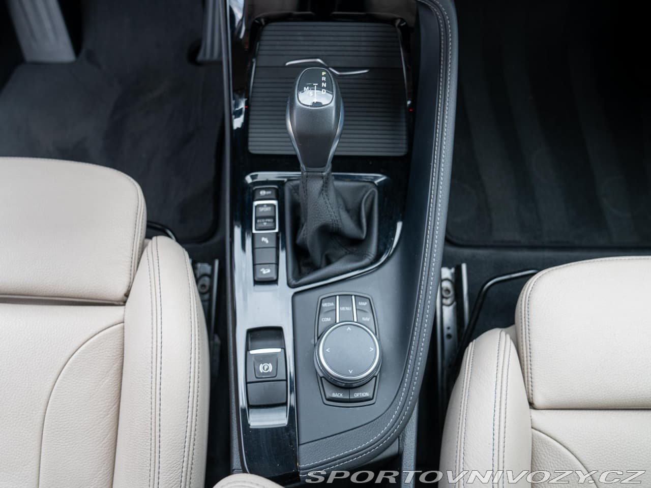 2017 BMW X1 - 14