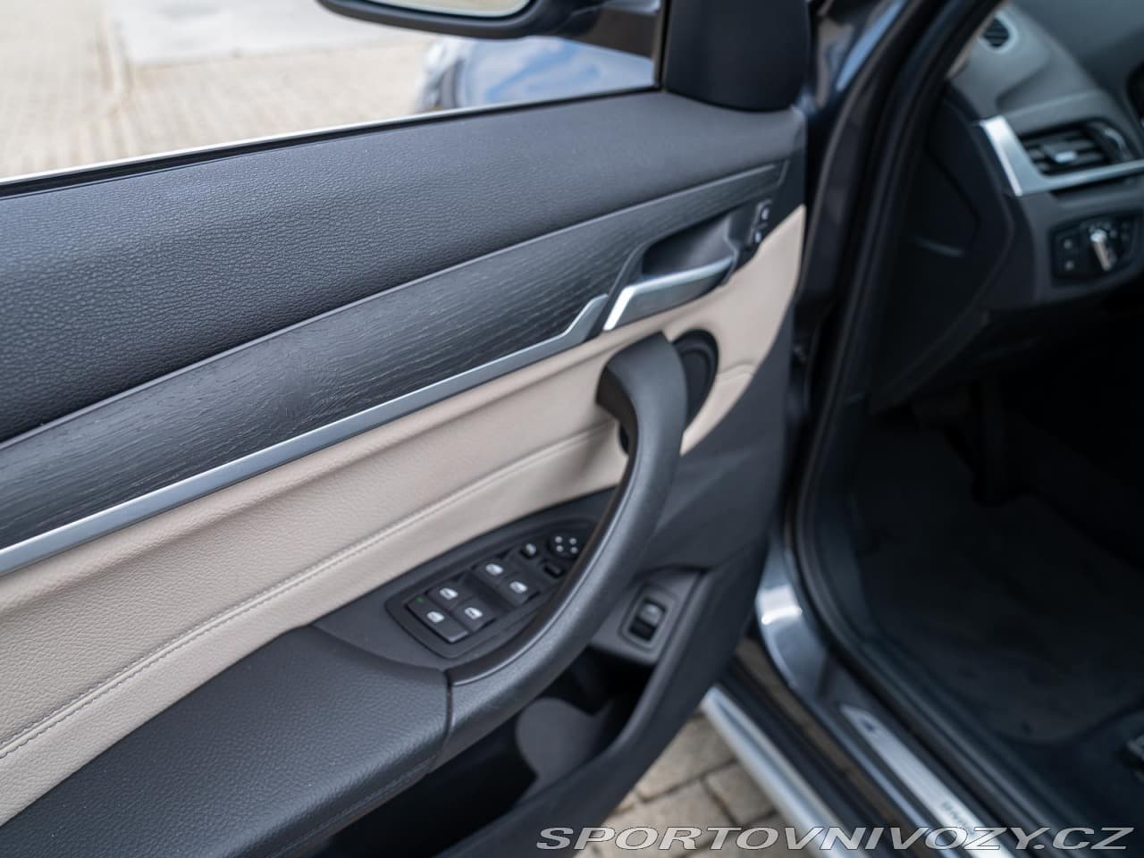2017 BMW X1 - 16