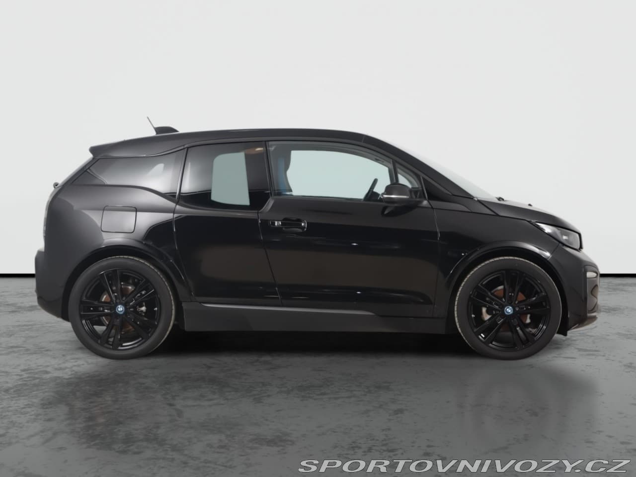 2020 BMW i3 - 6