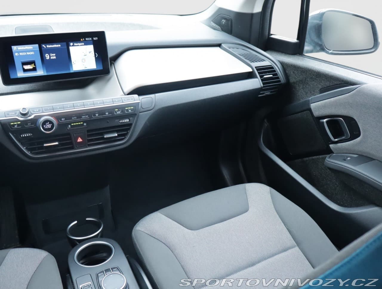 2020 BMW i3 - 8