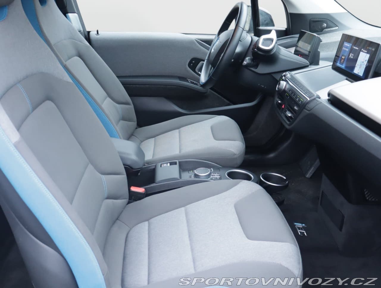 2020 BMW i3 - 9
