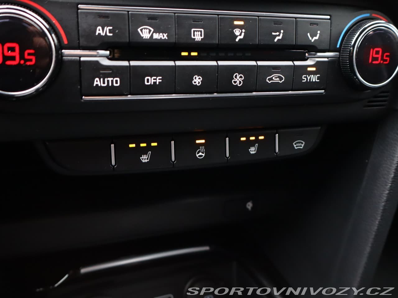 2019 Kia PROCEED - 18