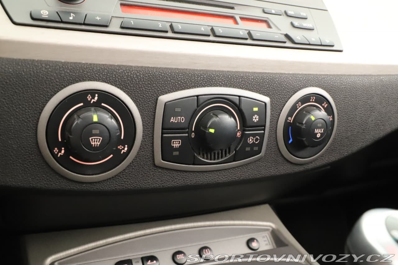 2005 BMW Z4 - 12