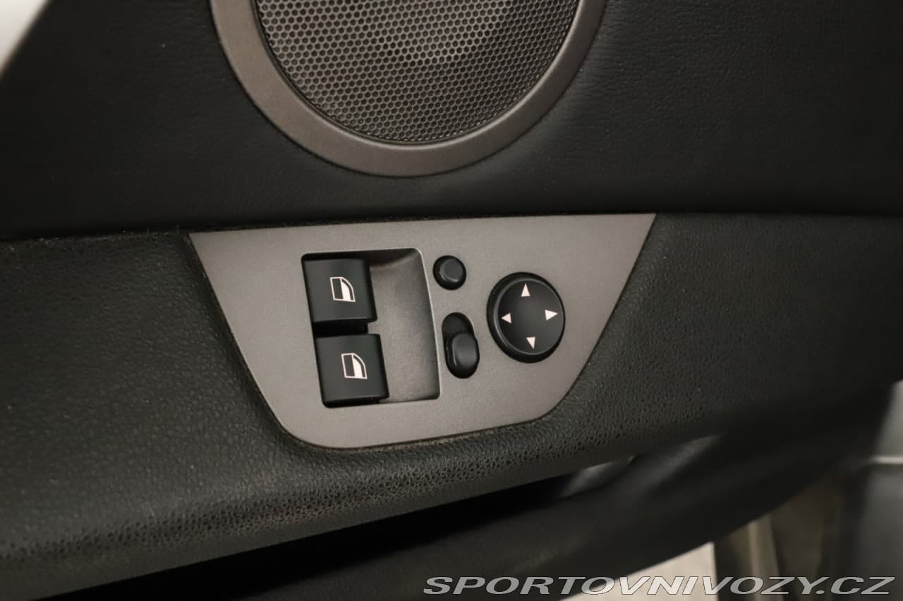 2005 BMW Z4 - 16