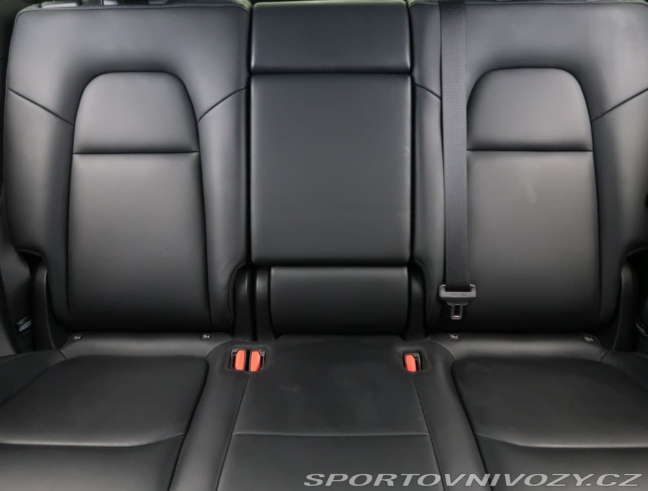 2022 Tesla MODEL Y - 10