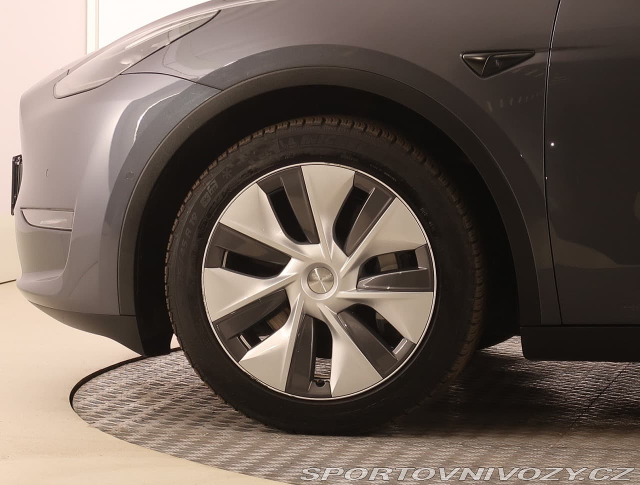 2022 Tesla MODEL Y - 14
