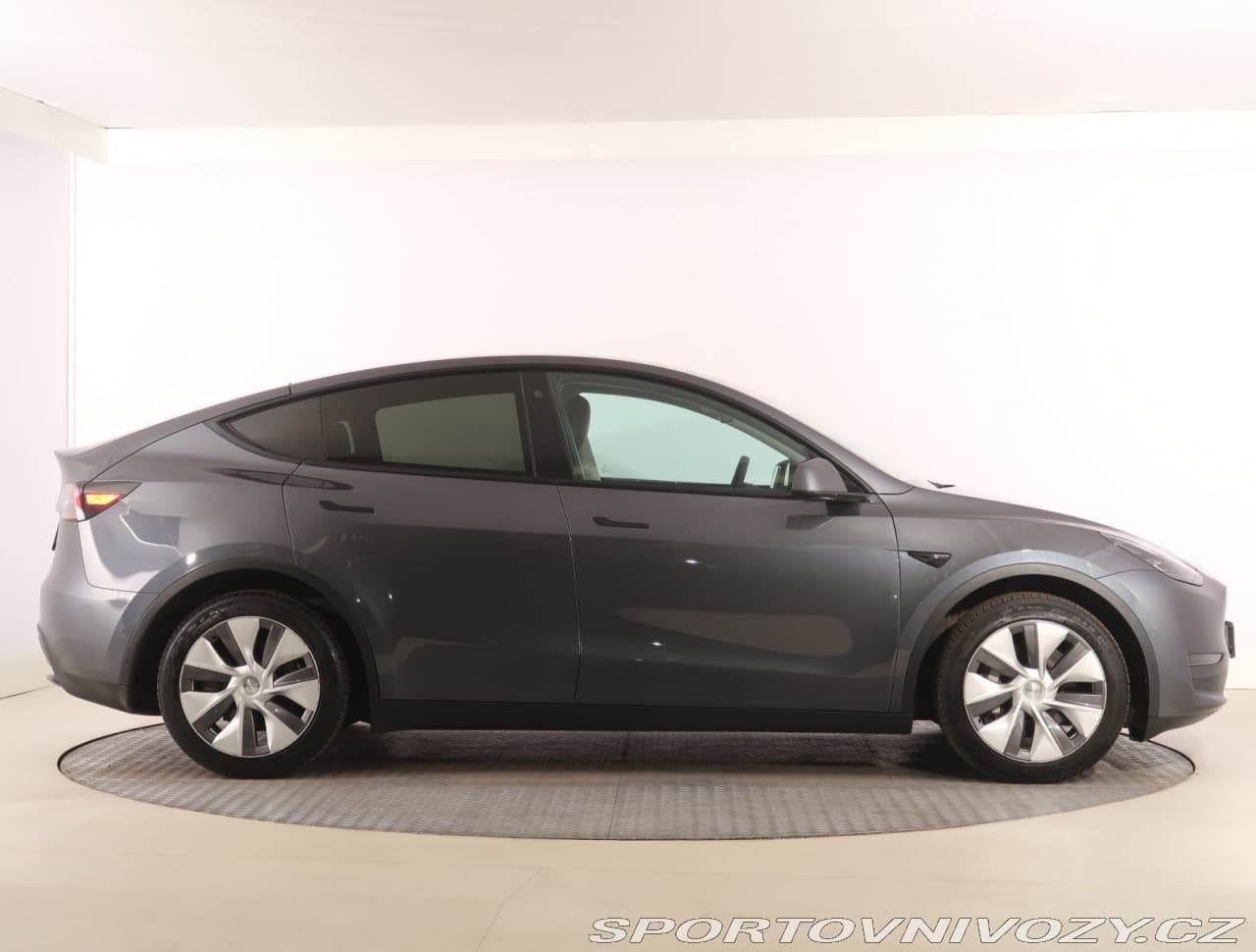 2022 Tesla MODEL Y - 6