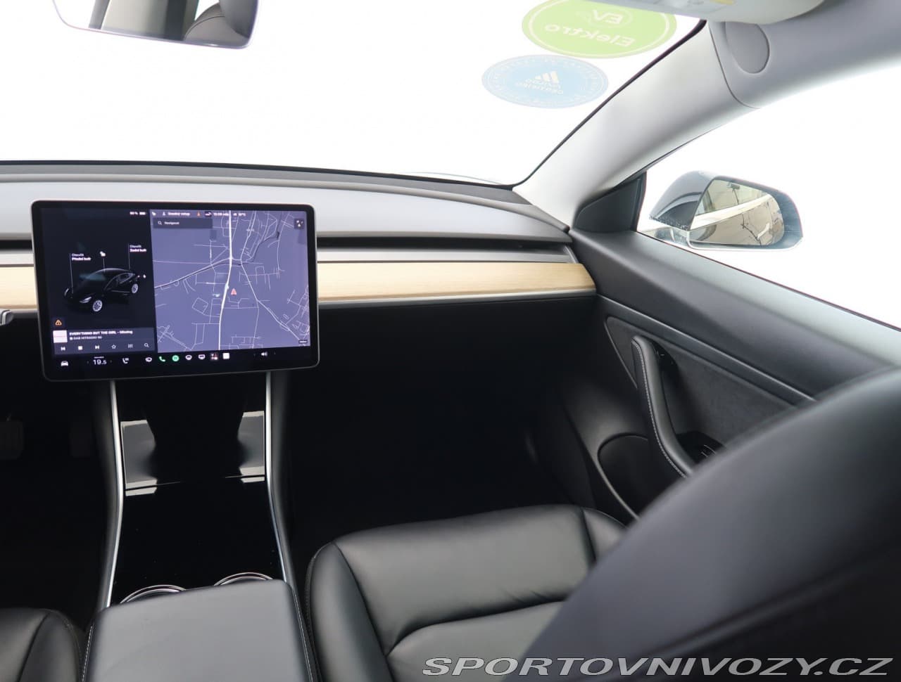 2020 Tesla MODEL 3 - 8