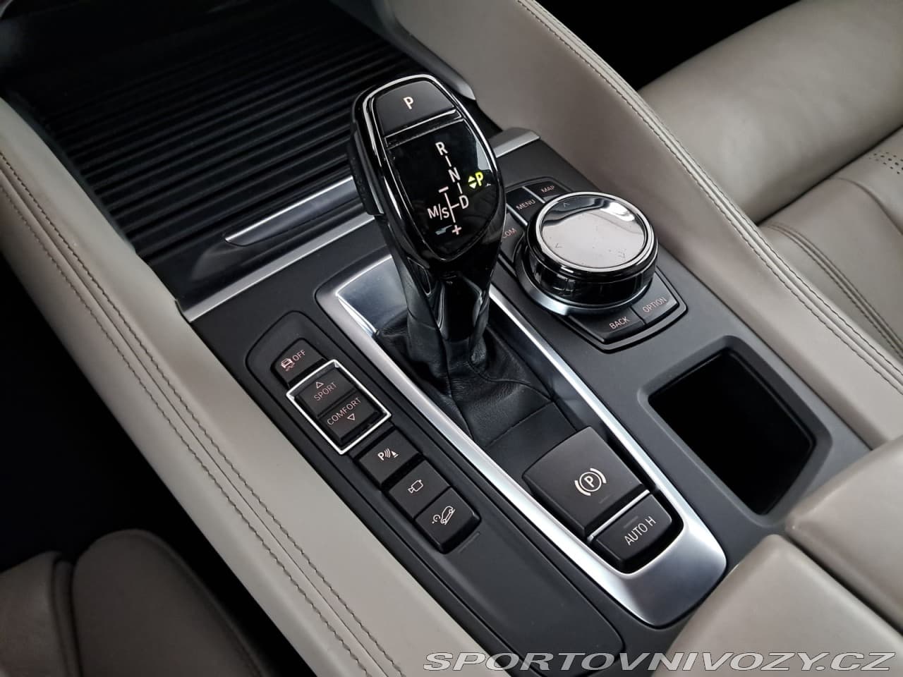 2017 BMW X6 - 18
