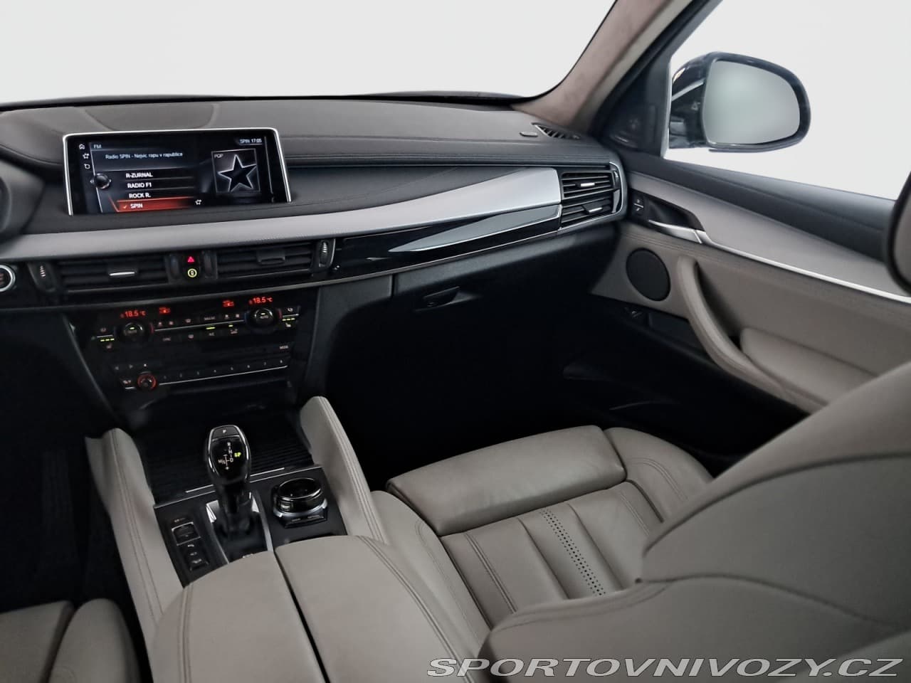 2017 BMW X6 - 8