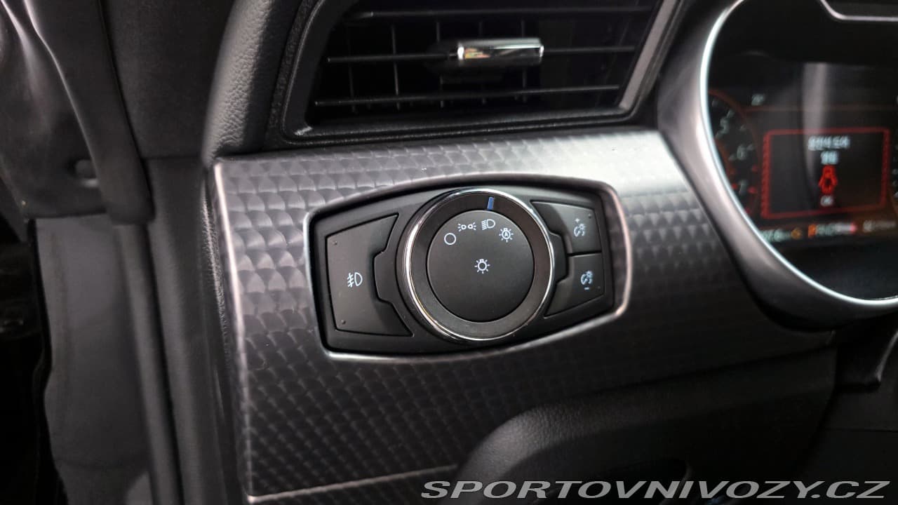 2018 Ford MUSTANG - 35