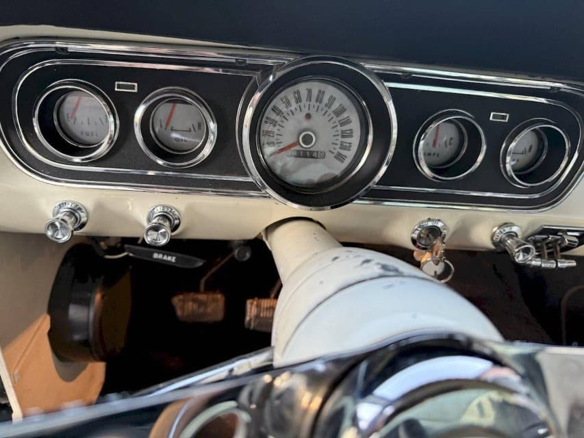 1966 Ford MUSTANG - 13