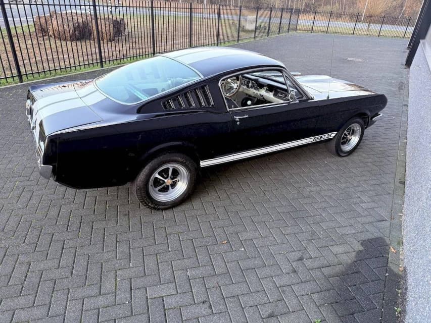 1966 Ford MUSTANG - 8
