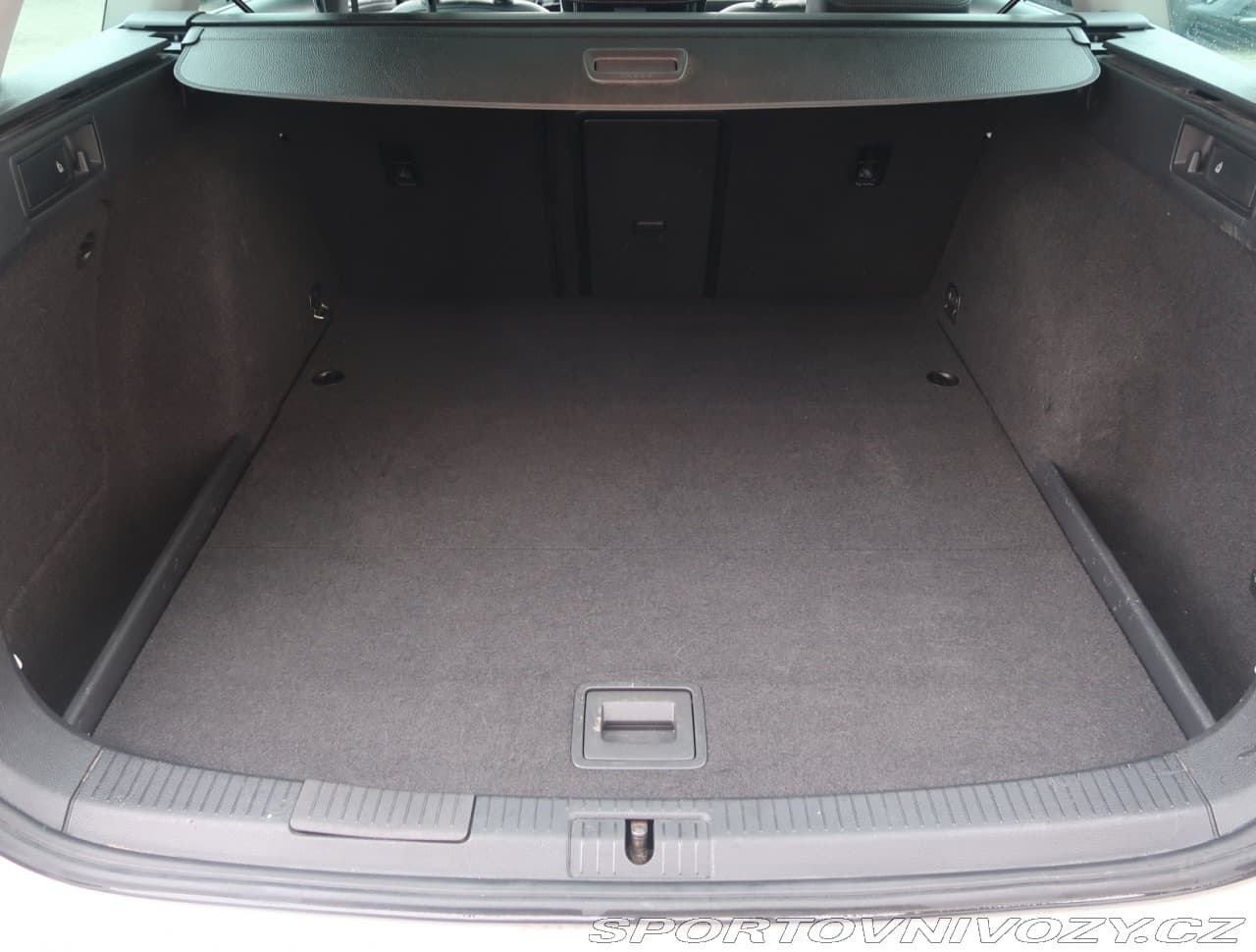 2016 Volkswagen GOLF - 27