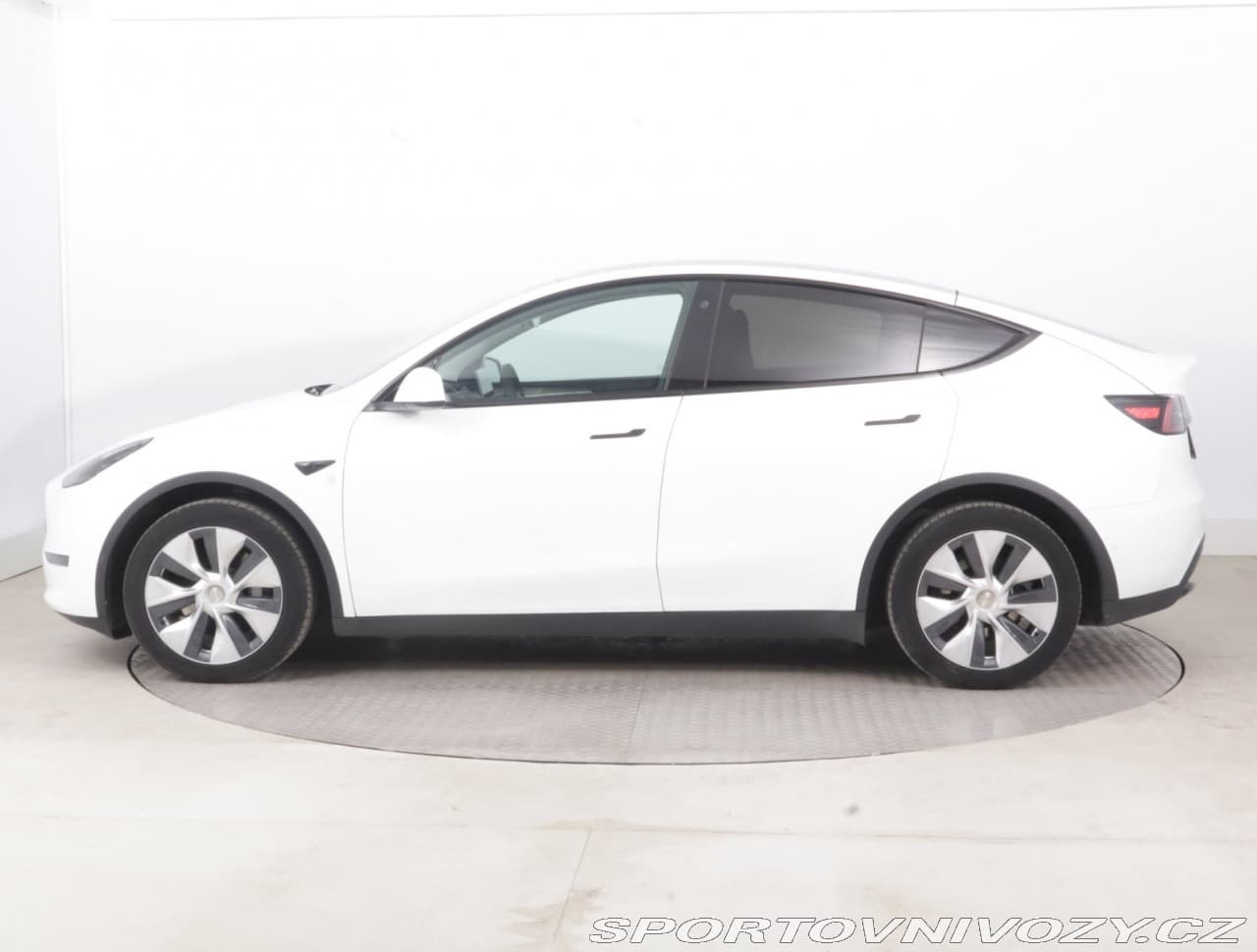 2022 Tesla MODEL Y - 5