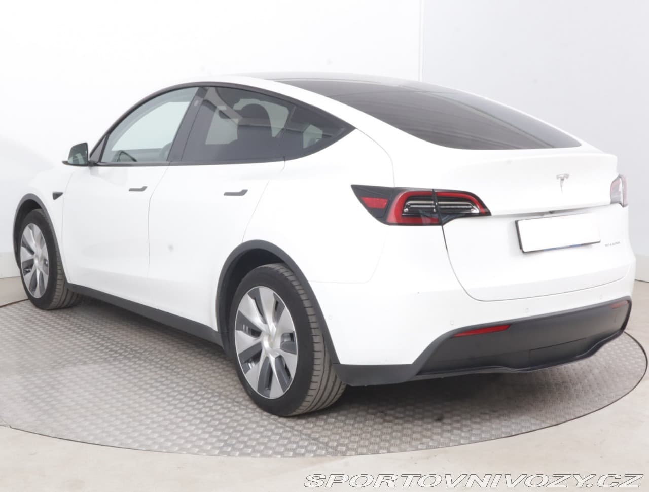 2022 Tesla MODEL Y - 7