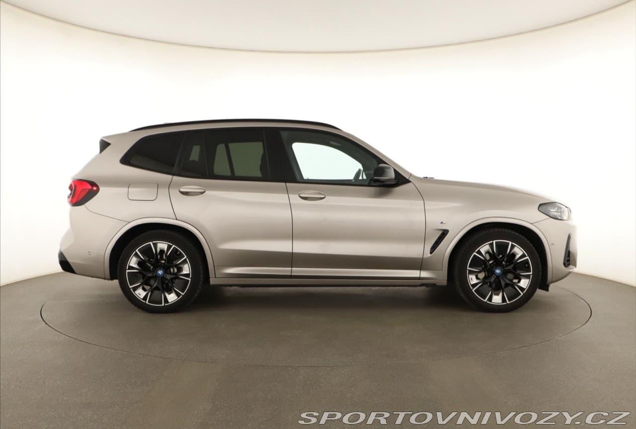 2022 BMW OSTATNÍ - 11