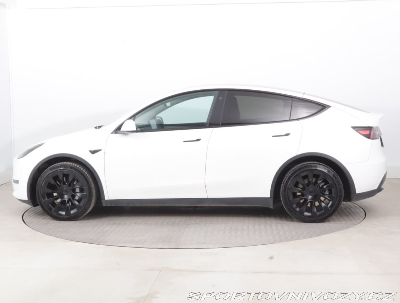 2022 Tesla MODEL Y - 5