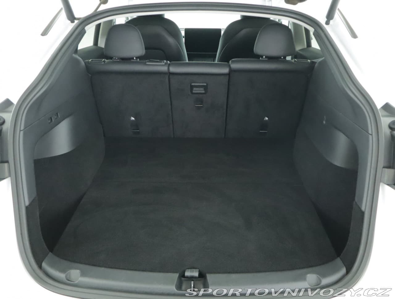 2022 Tesla MODEL Y - 27