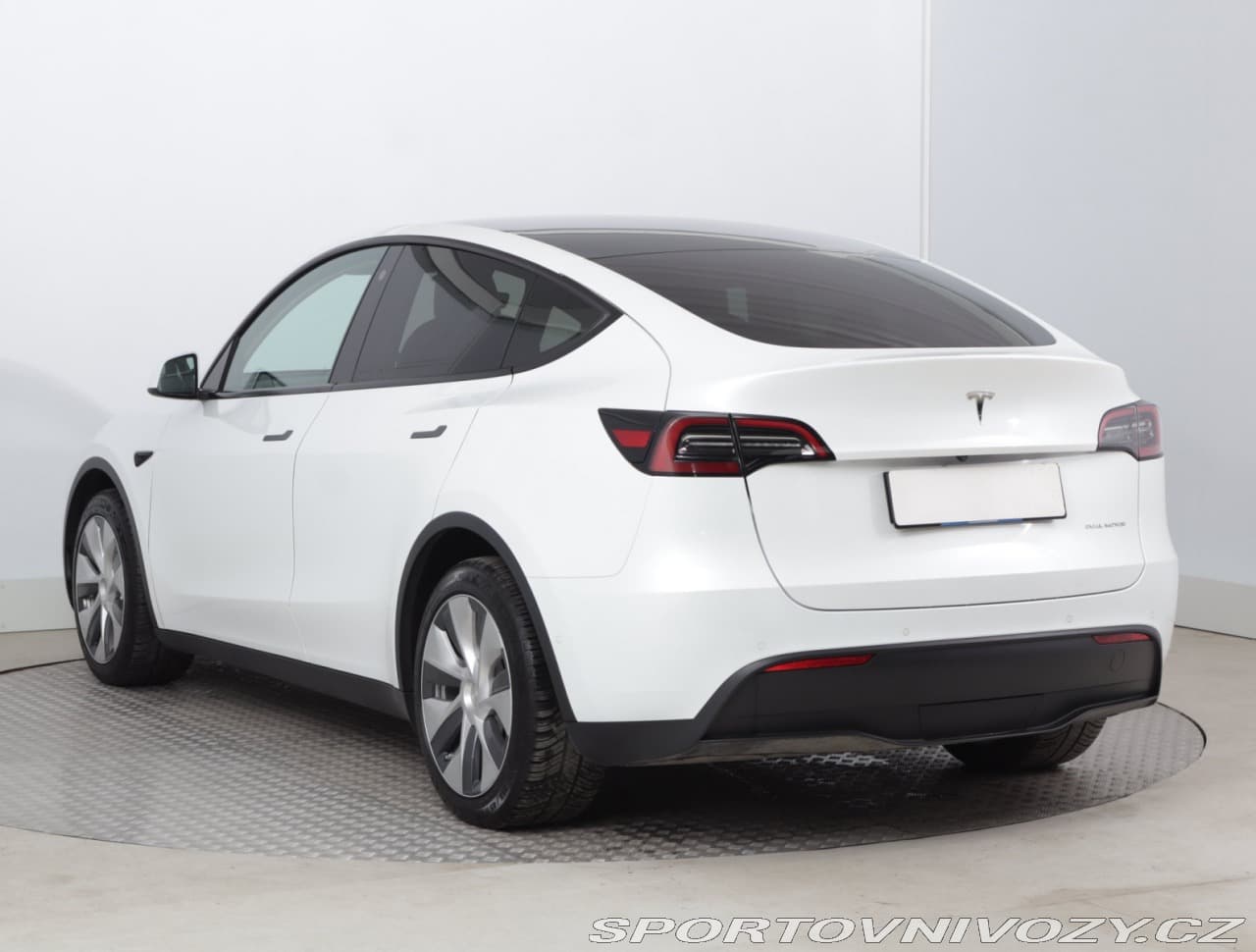 2022 Tesla MODEL Y - 7