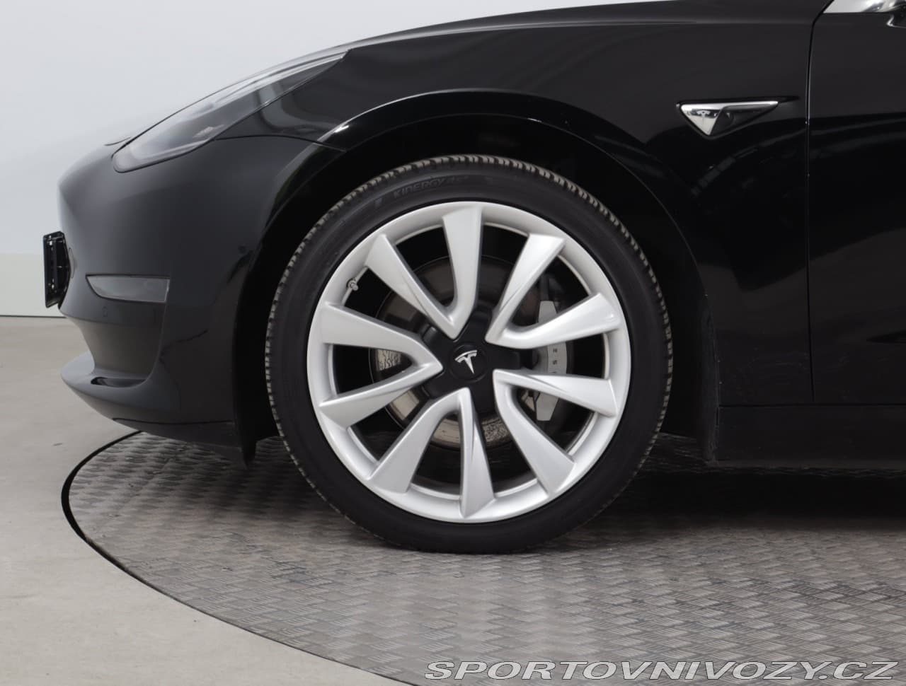 2020 Tesla MODEL 3 - 29