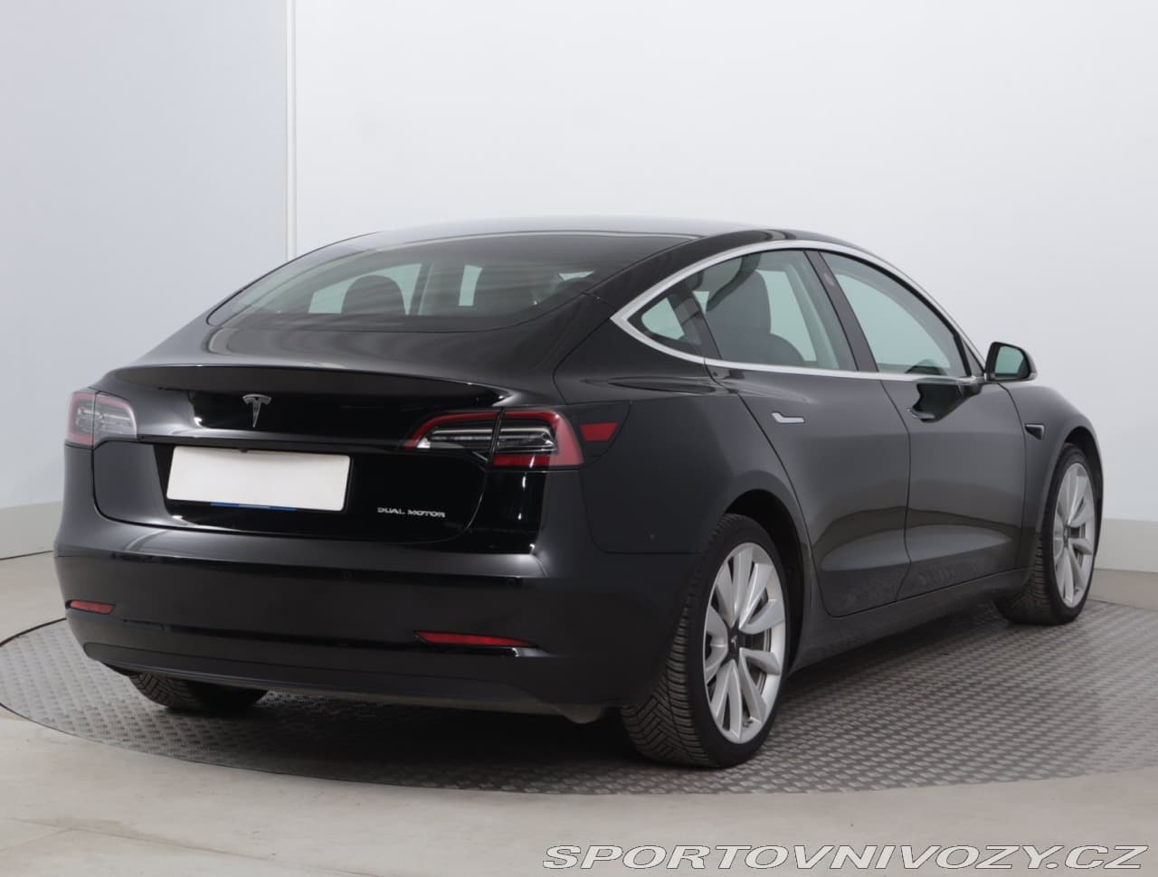 2020 Tesla MODEL 3 - 9