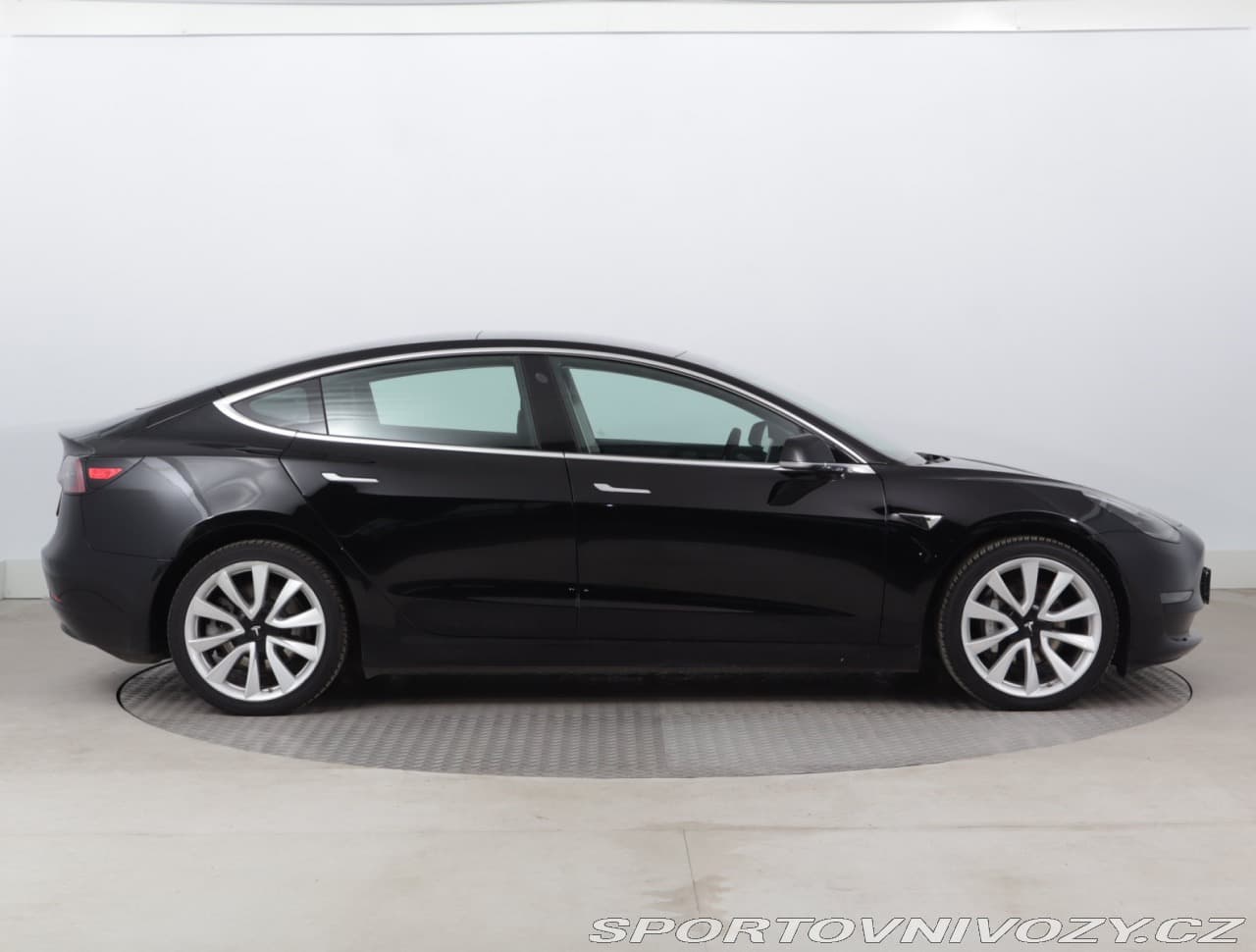 2020 Tesla MODEL 3 - 11