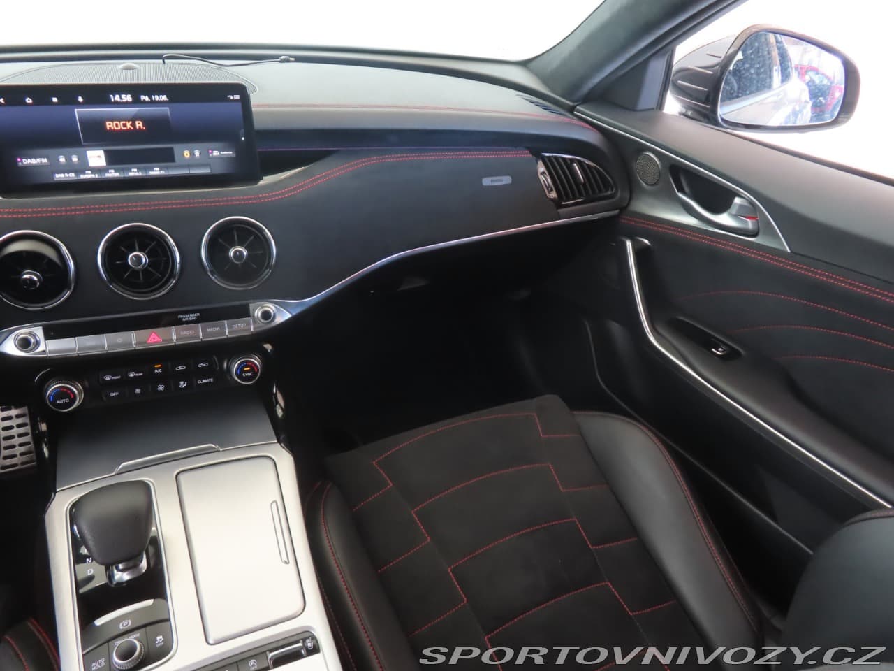 2023 Kia STINGER - 15