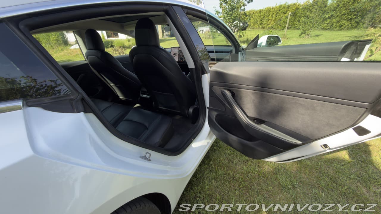 2019 Tesla MODEL 3 - 11