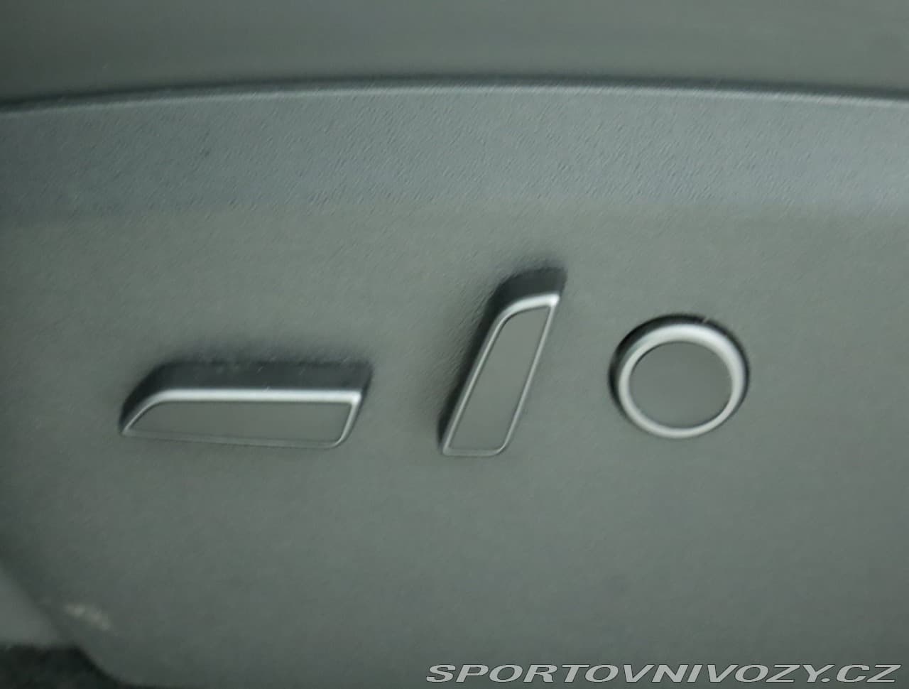 2023 Tesla MODEL Y - 39