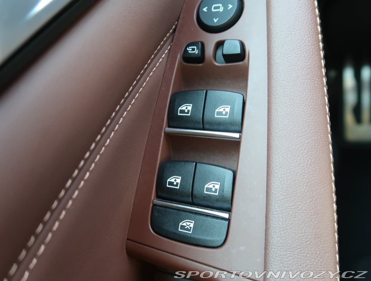 2020 BMW X5 - 25
