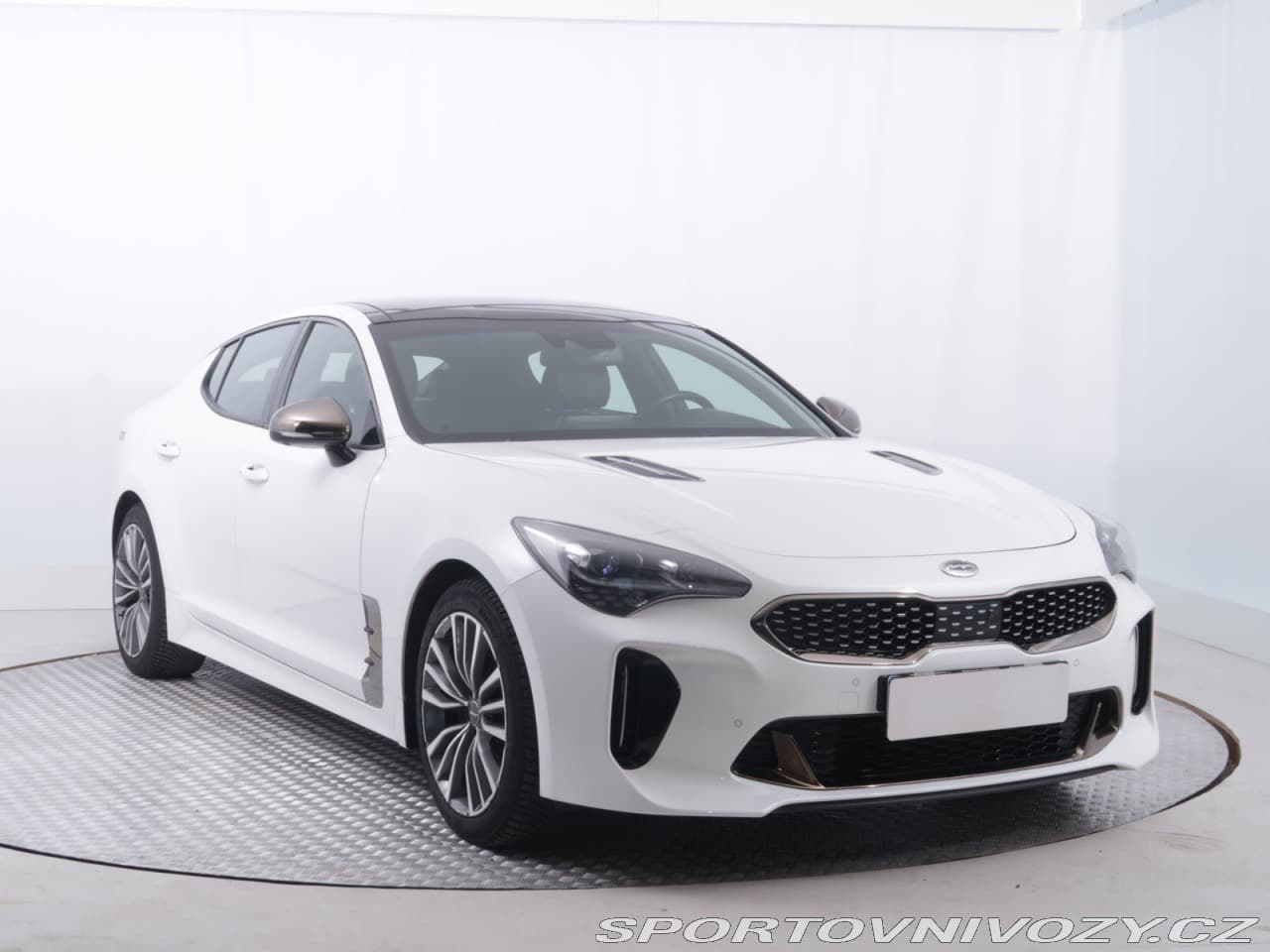 2018 Kia STINGER