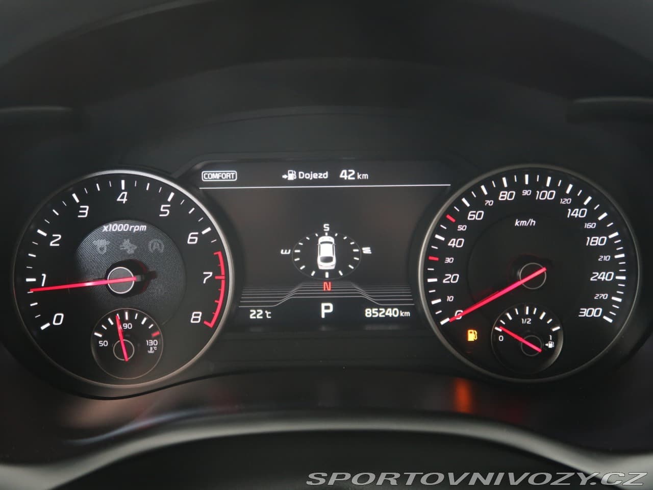 2018 Kia STINGER - 11